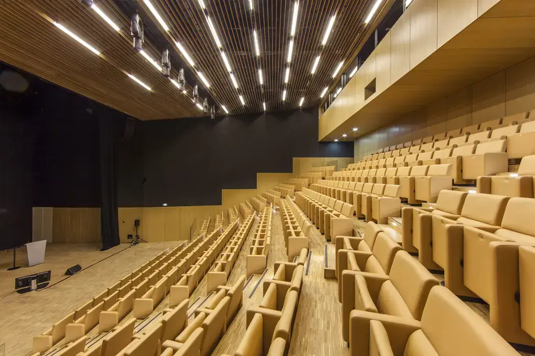 Centre de Congres Prouvé 3