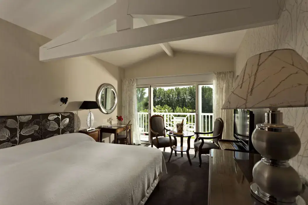 Hotel la Reserve 3