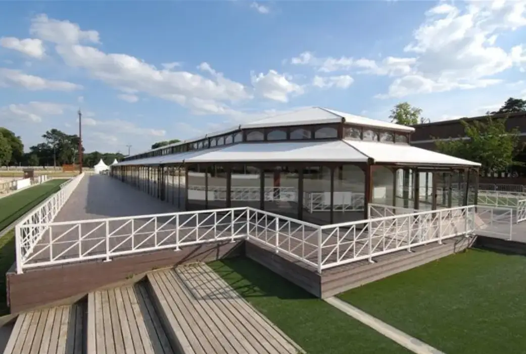Paris Country Club - Le Pavillon de Jardy 5