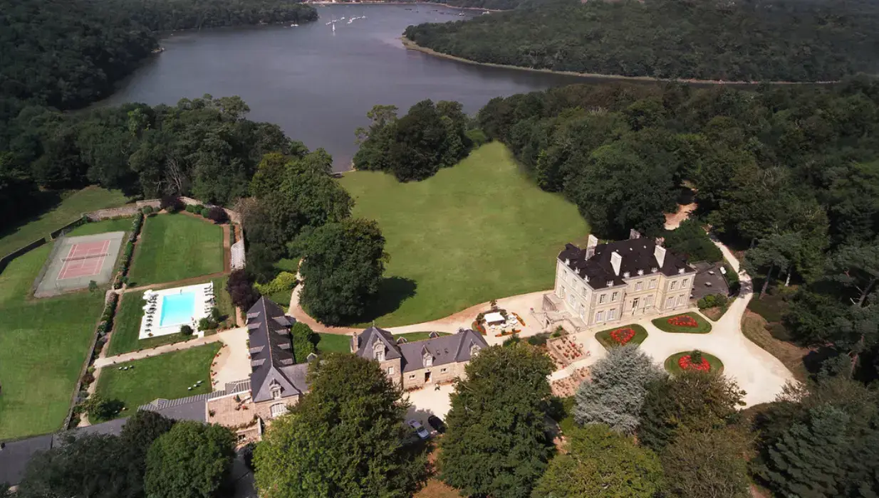 Château de Locguénolé 11