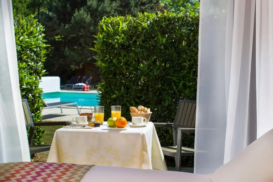 Le Dracy Hôtel et Spa 10