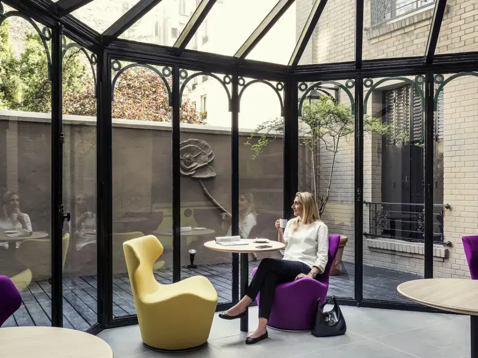 Mercure Paris Alesia 9