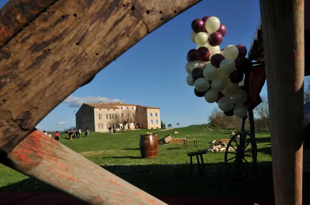 Domaine de la Roquette 2