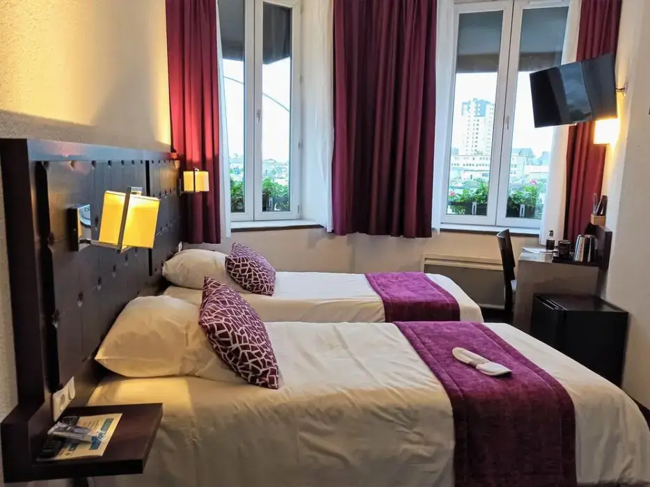 Ambassadeur Hôtel 3