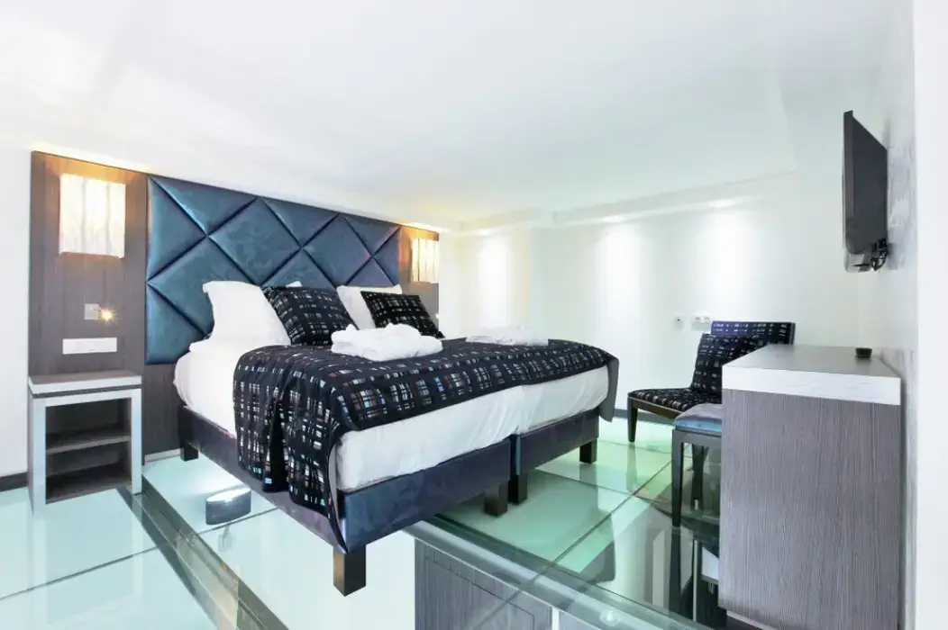 Golden Tulip Cannes Hôtel de Paris 5
