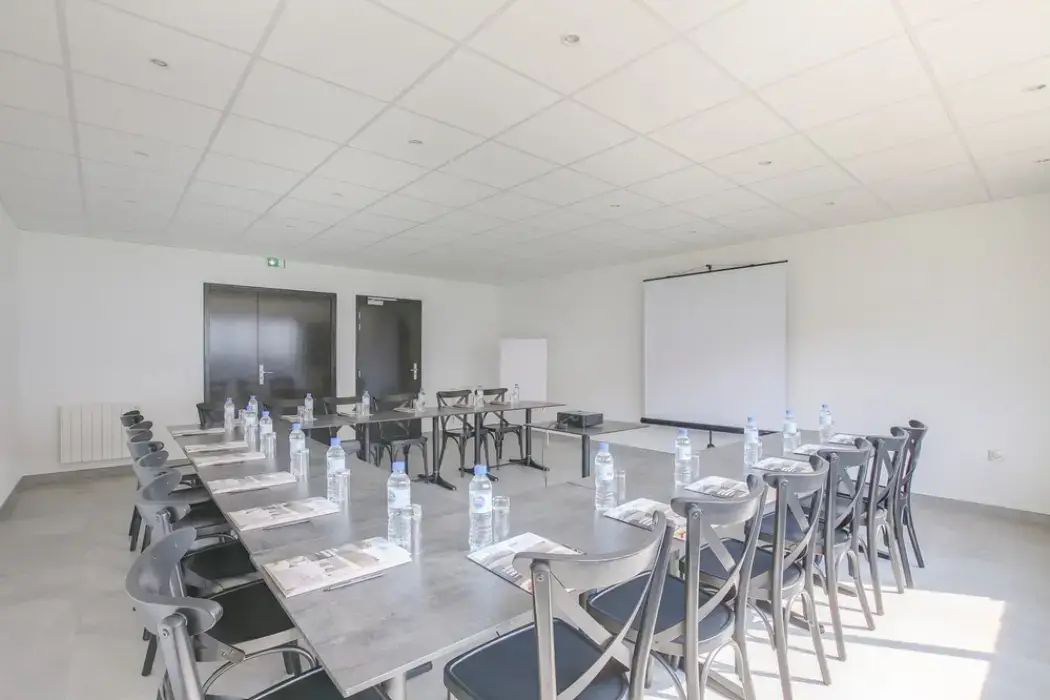 Brit Hotel Reims La Neuvillette 3