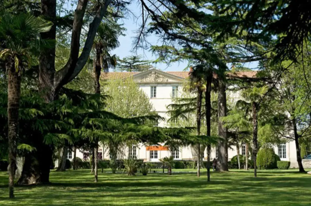 Chateau de Lignan 2