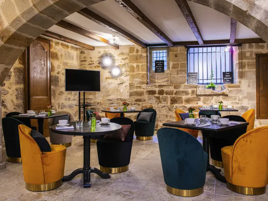 Mercure Figeac Viguier du Roy 8