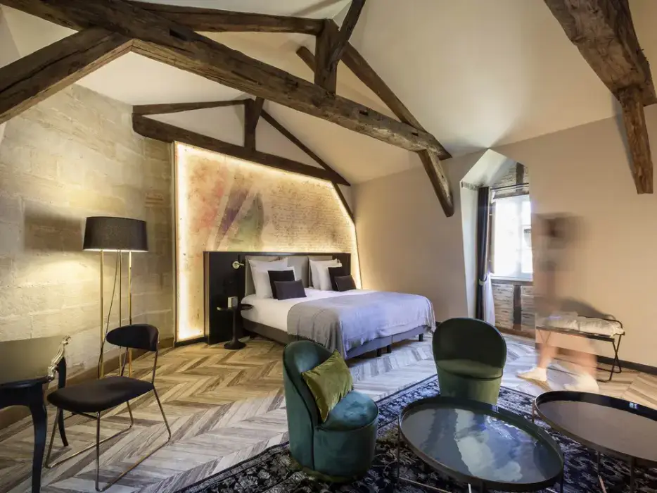 Mercure Figeac Viguier du Roy 11
