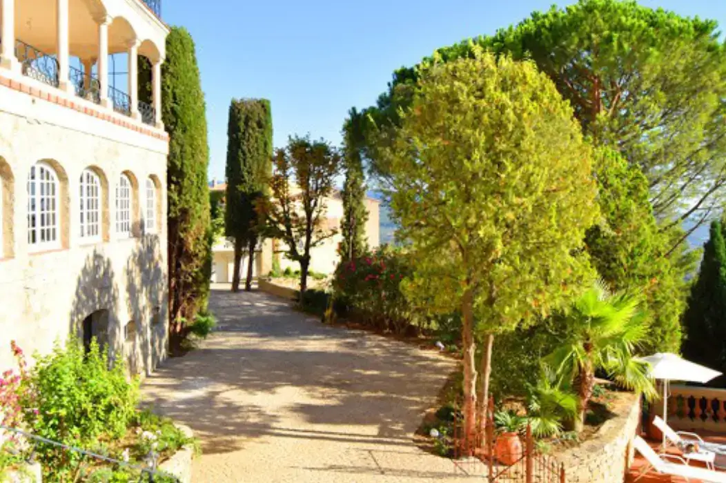 Château des Costes 2