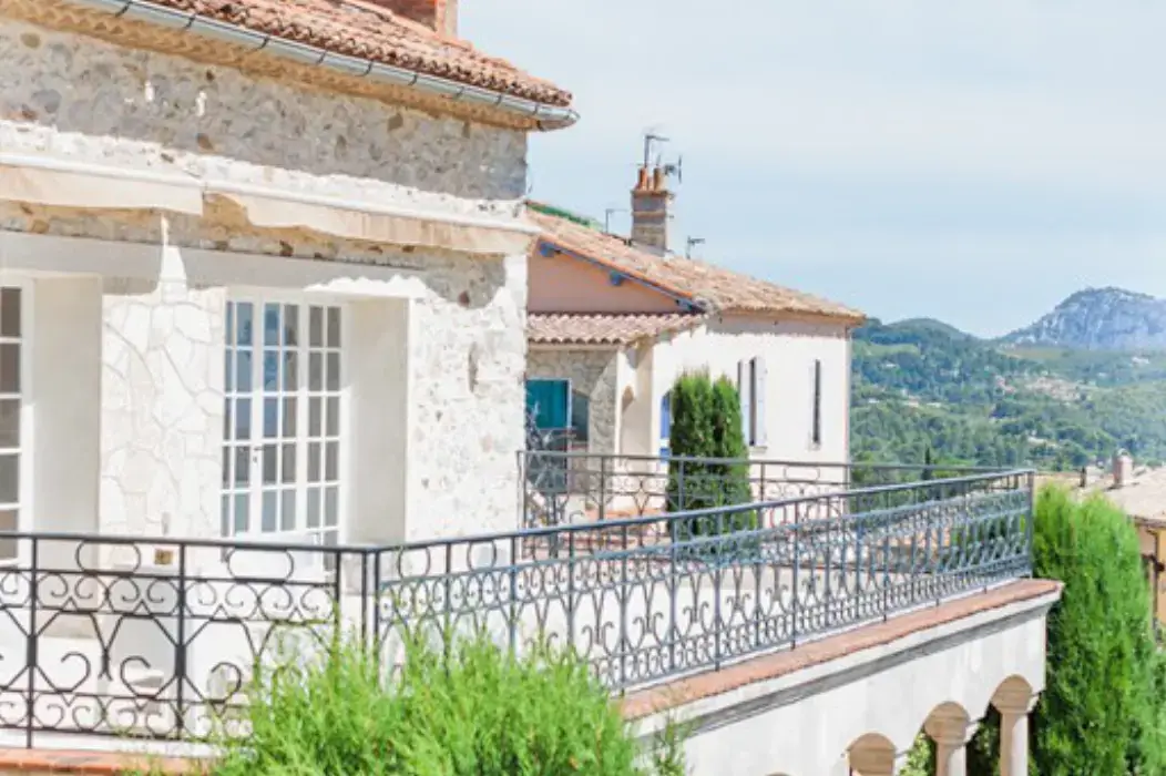 Château des Costes 9