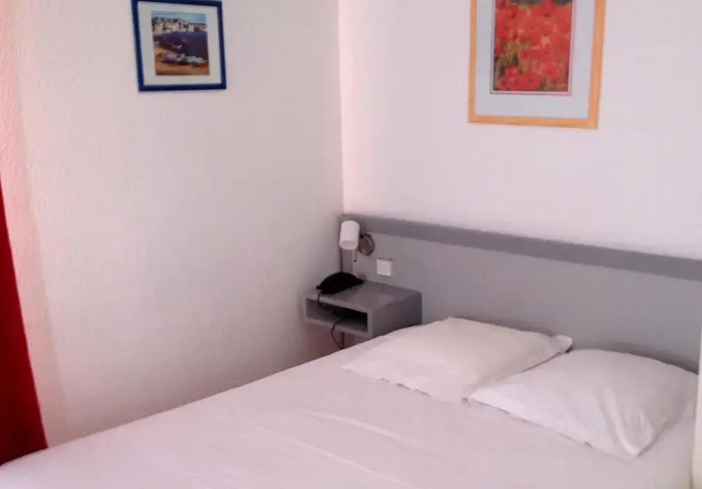 3B Hotel de Bordeaux 3