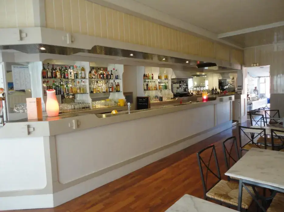 3B Hotel de Bordeaux 4