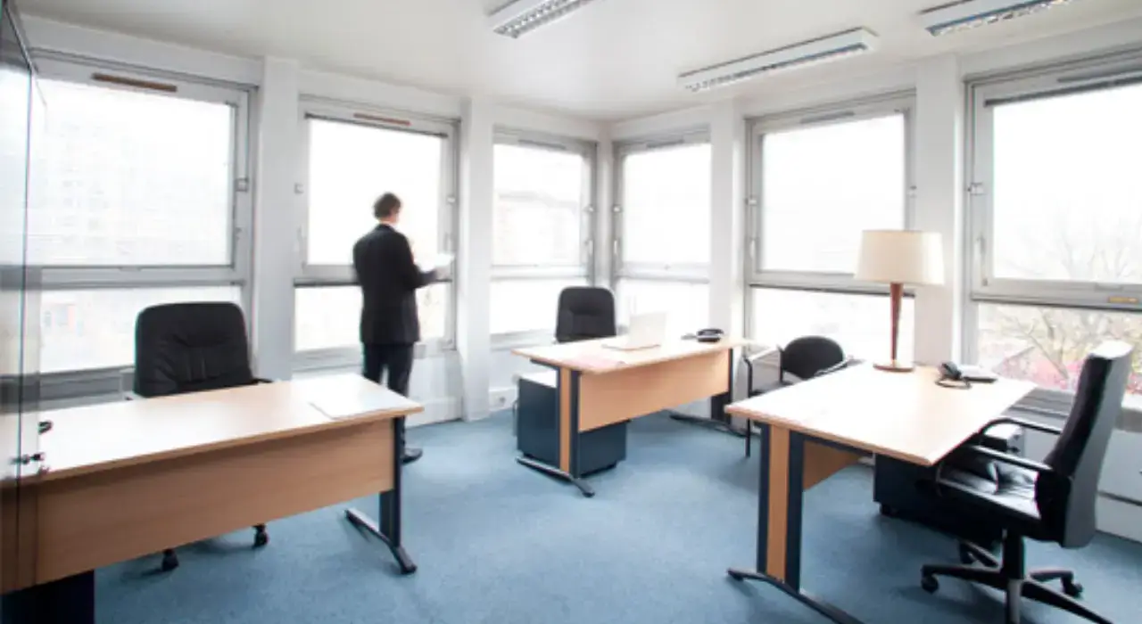 Inter Centres d'Affaires Suresnes 7