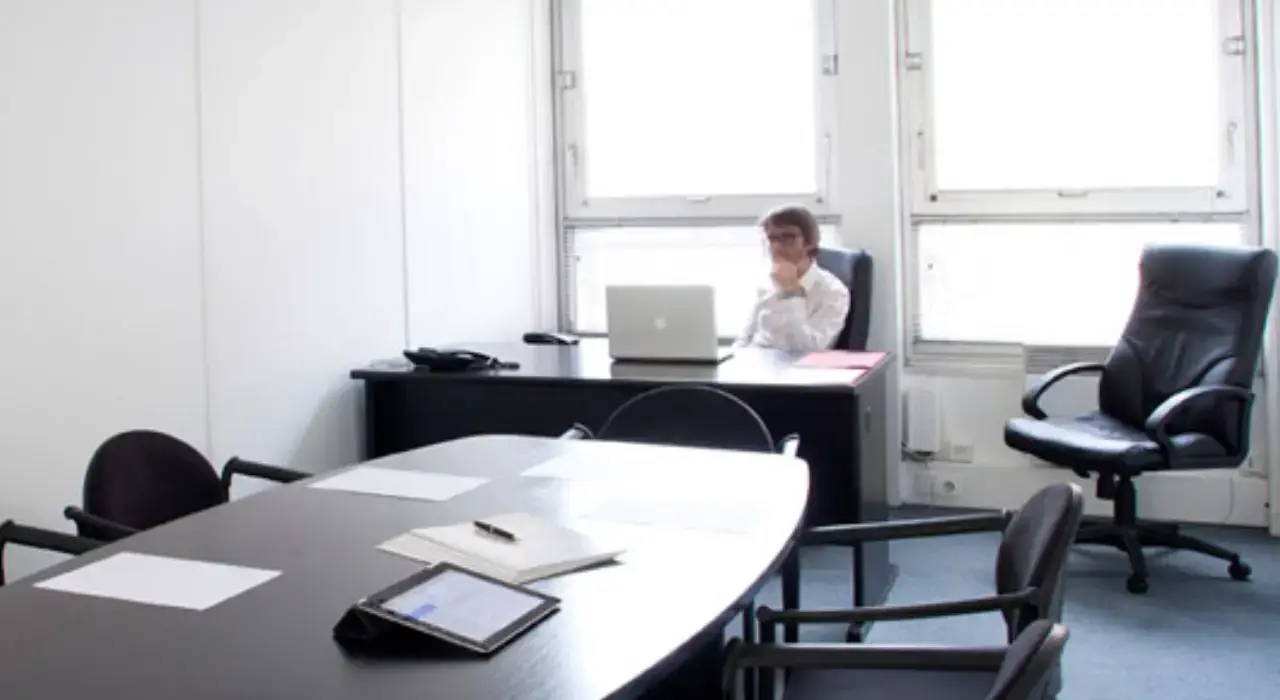Inter Centres d'Affaires Suresnes 8