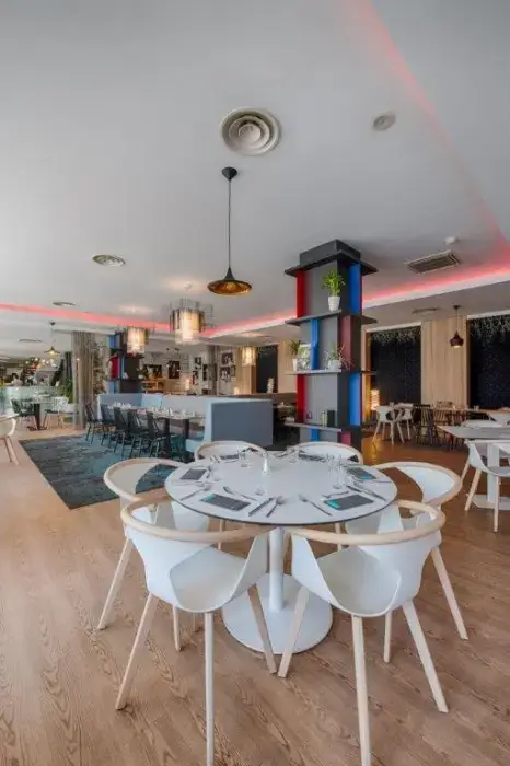 Novotel Avignon Centre 12
