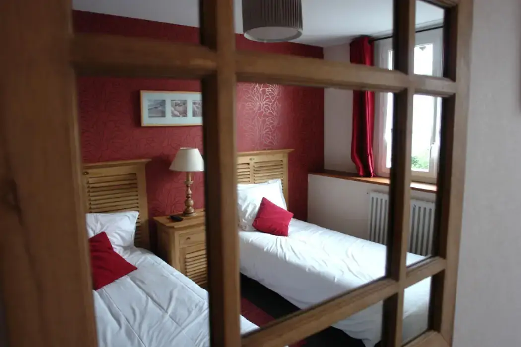 Hostellerie de la Porte Bellon 12