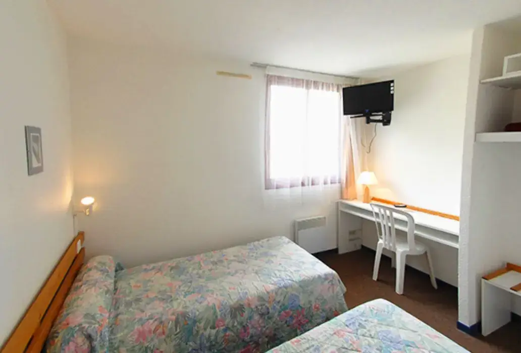 Aliotel 5