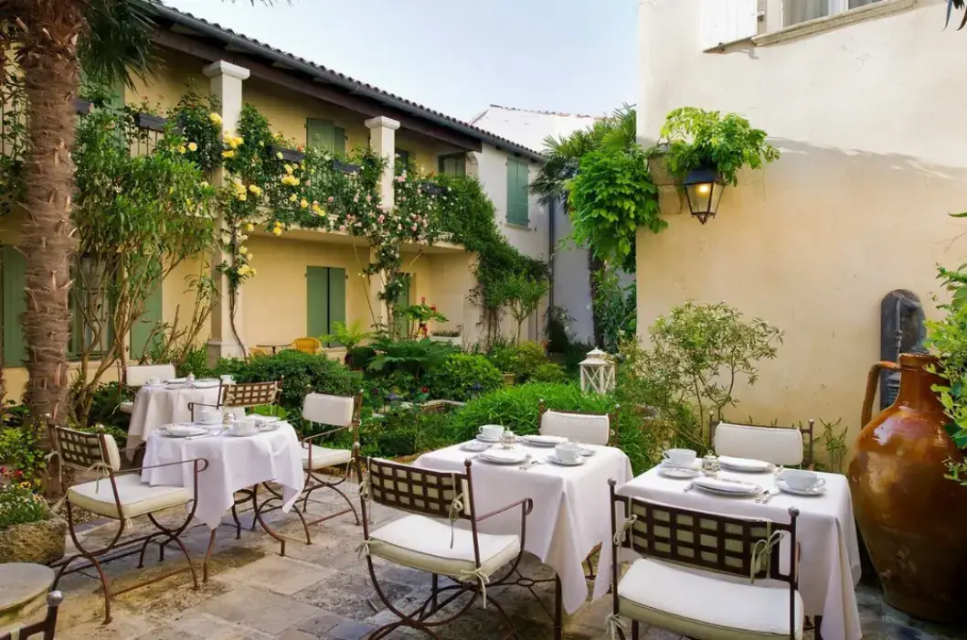 Hotel de Toiras 4