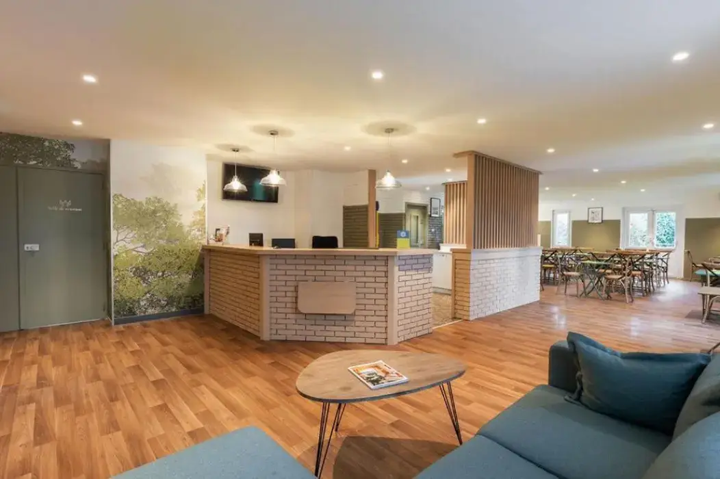 Sure Hotel by Best Western Plaisir 4