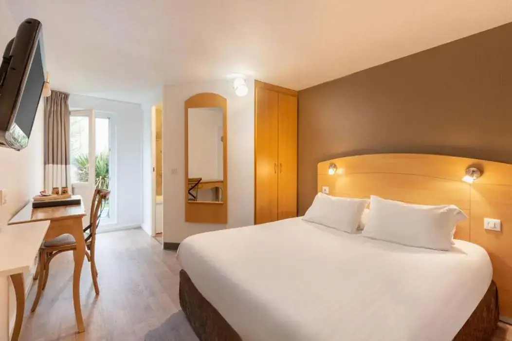 Sure Hotel by Best Western Plaisir 10