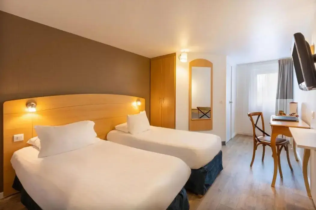 Sure Hotel by Best Western Plaisir 11