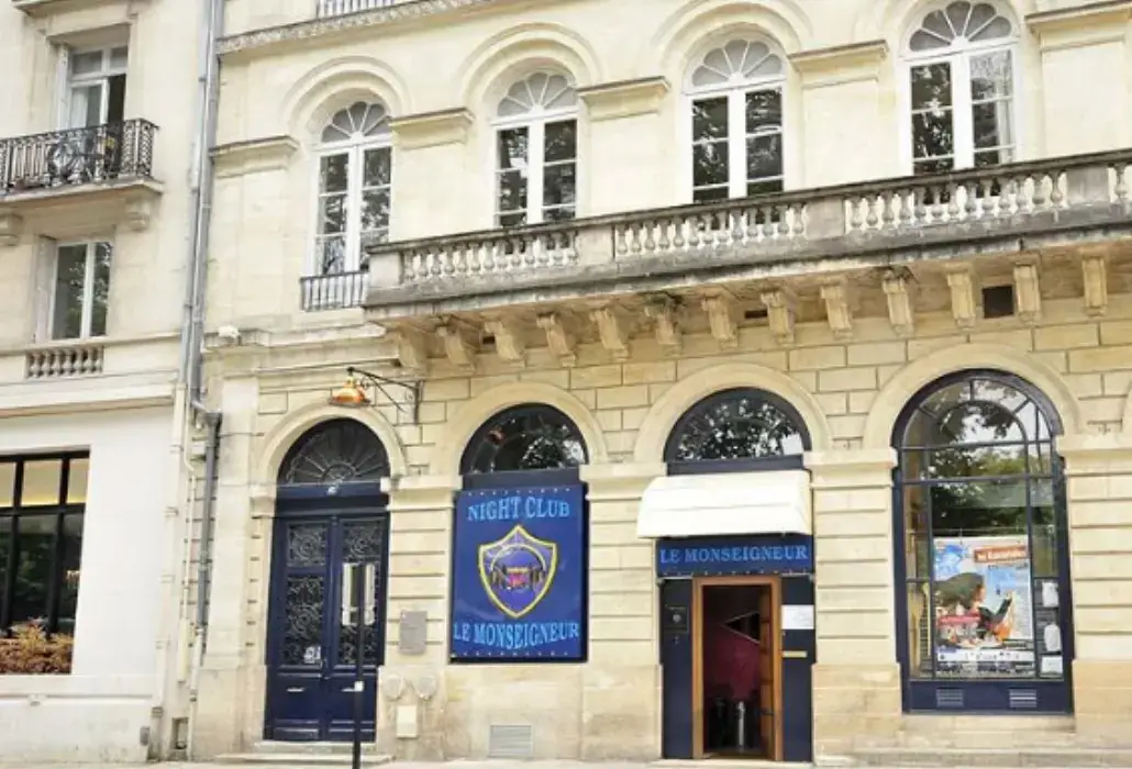 Le Monseigneur