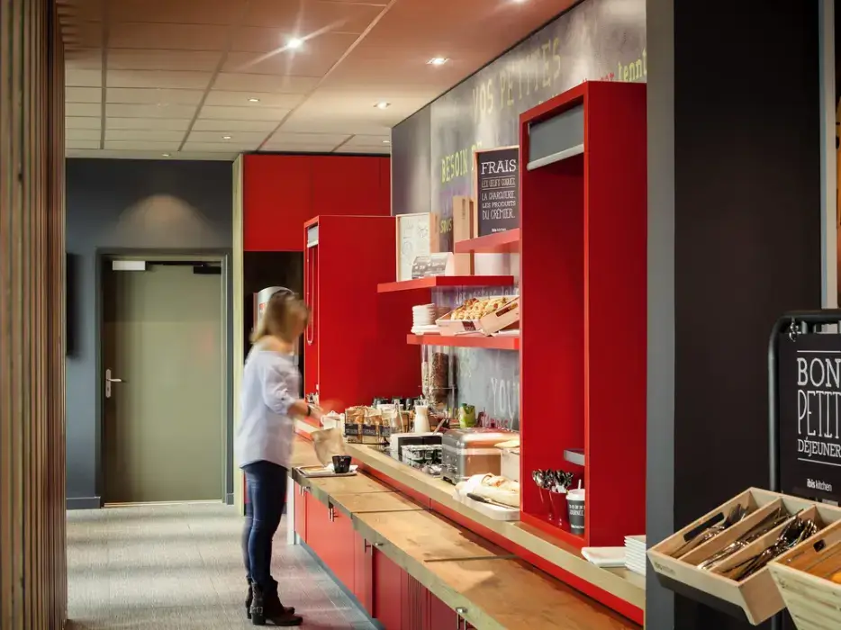 Ibis Lyon Carré de Soie 14