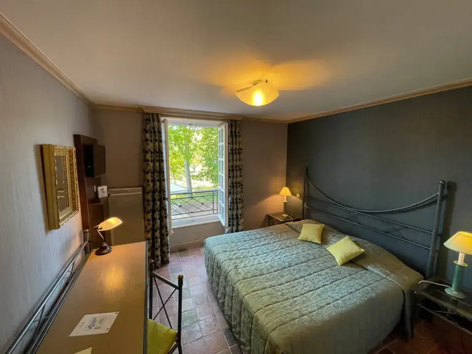 Chateau des Loges 3