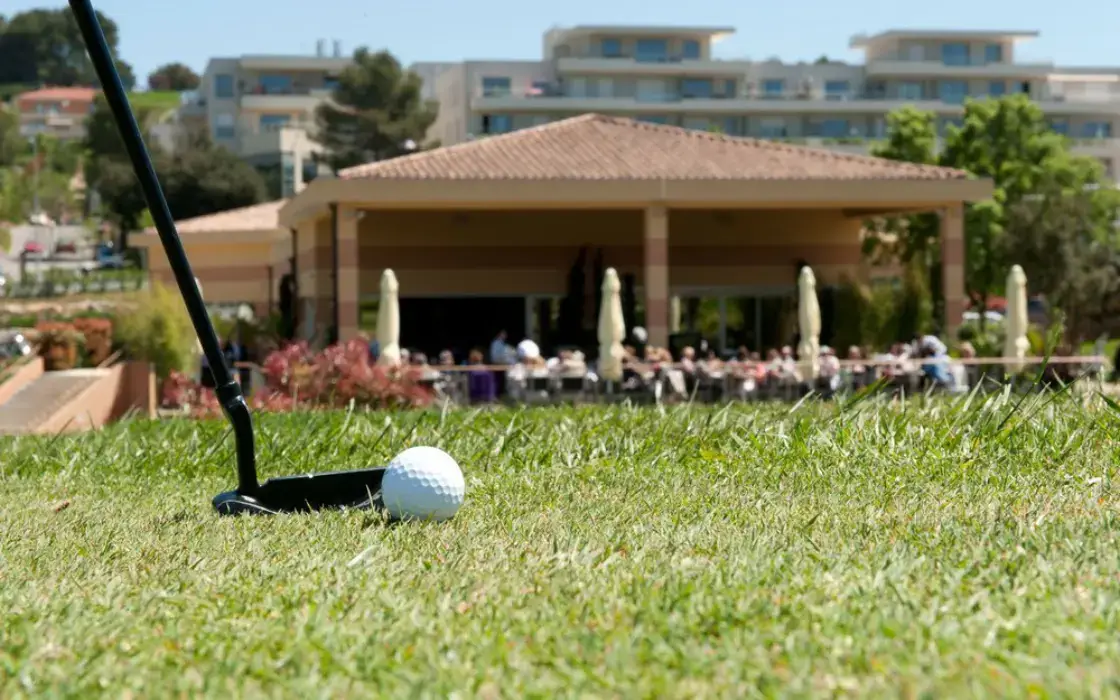 Le Provençal Golf 2