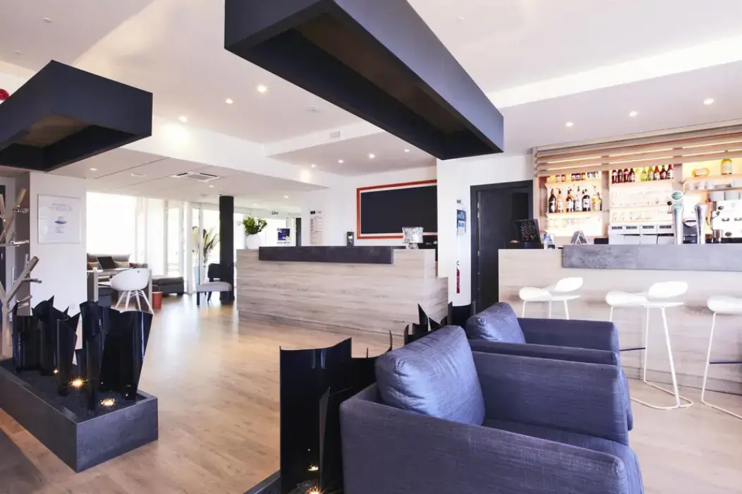 Kyriad Prestige Vannes Centre 7