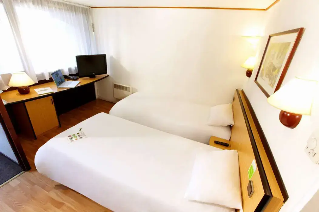 Kyriad Direct Strasbourg Zénith 3