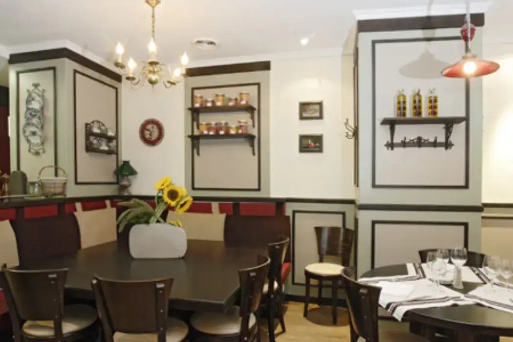 Huguette Café Cantine du Bon Vivre 9