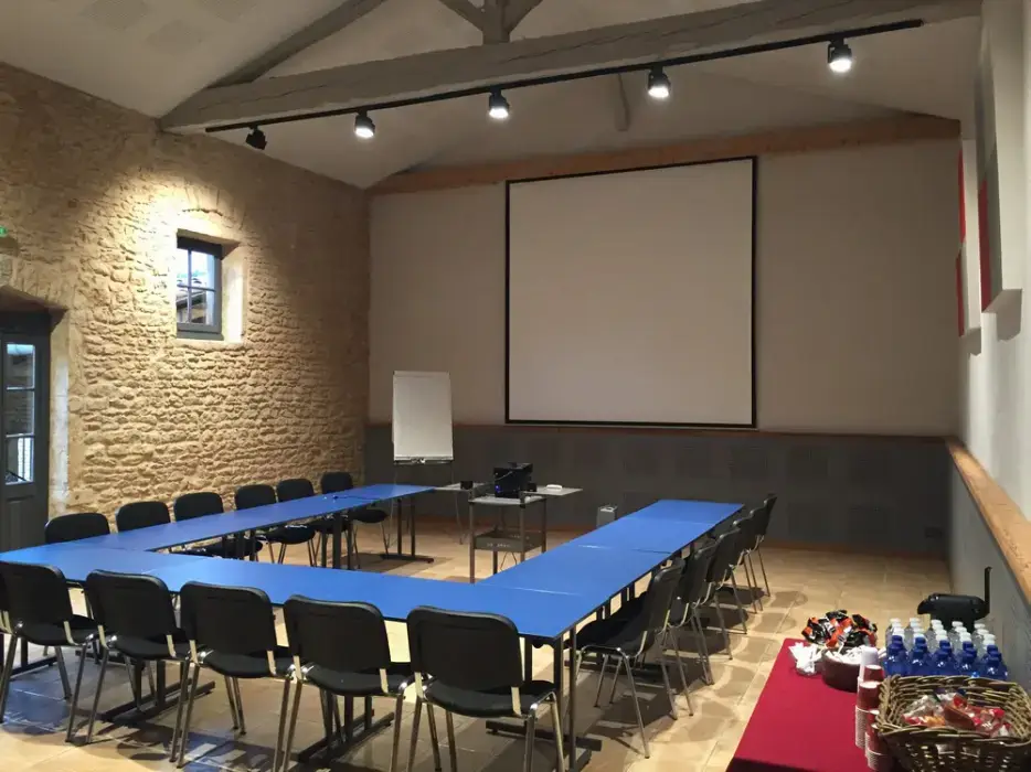 Relais des Pierres Dorées 4