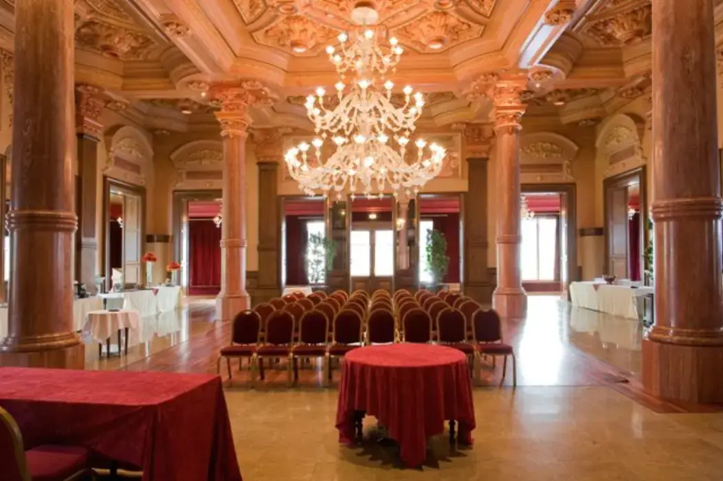 Casino Grand Cercle 8