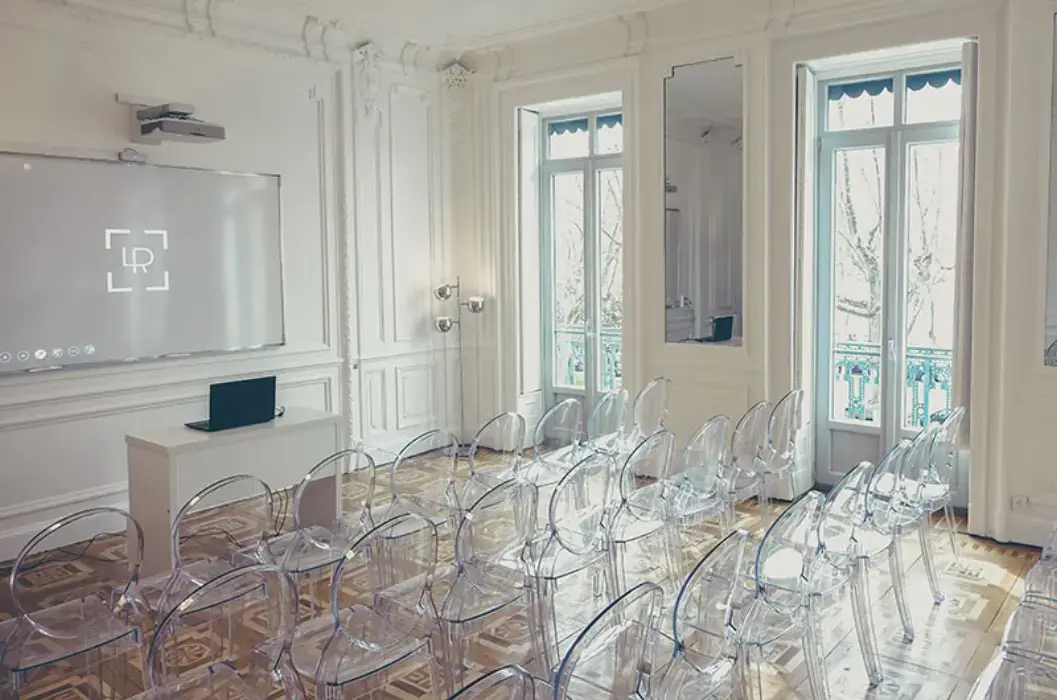 La Rive Lyon 3