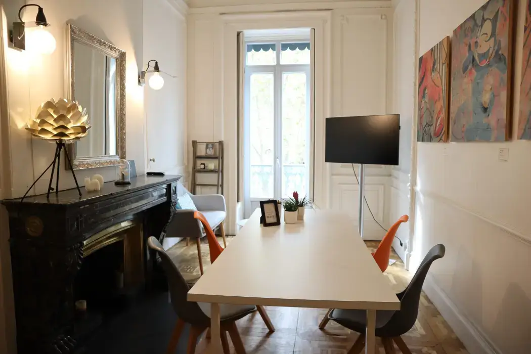 La Rive Lyon 5