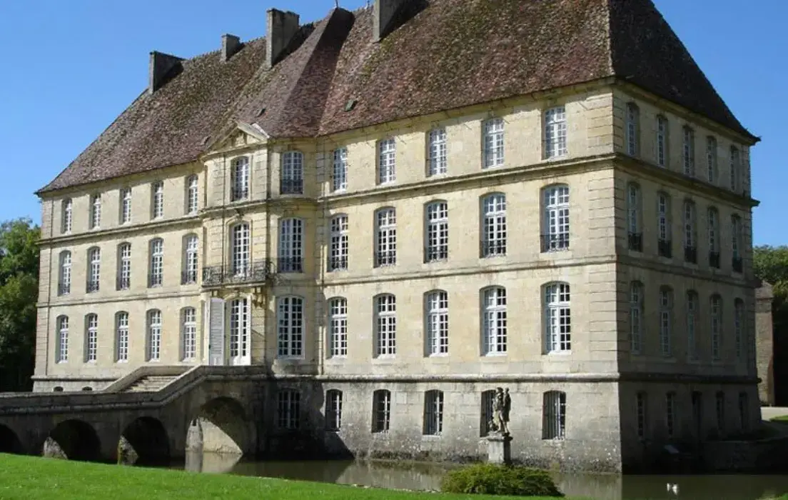Château de Thenissey 2
