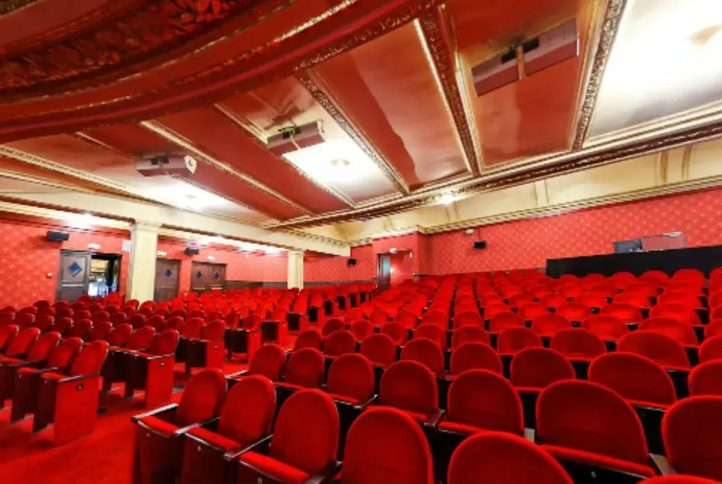 Théâtre Mogador 3