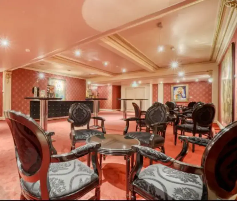 Théâtre Mogador 10