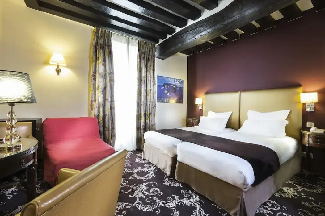 Hôtel Crystal 8