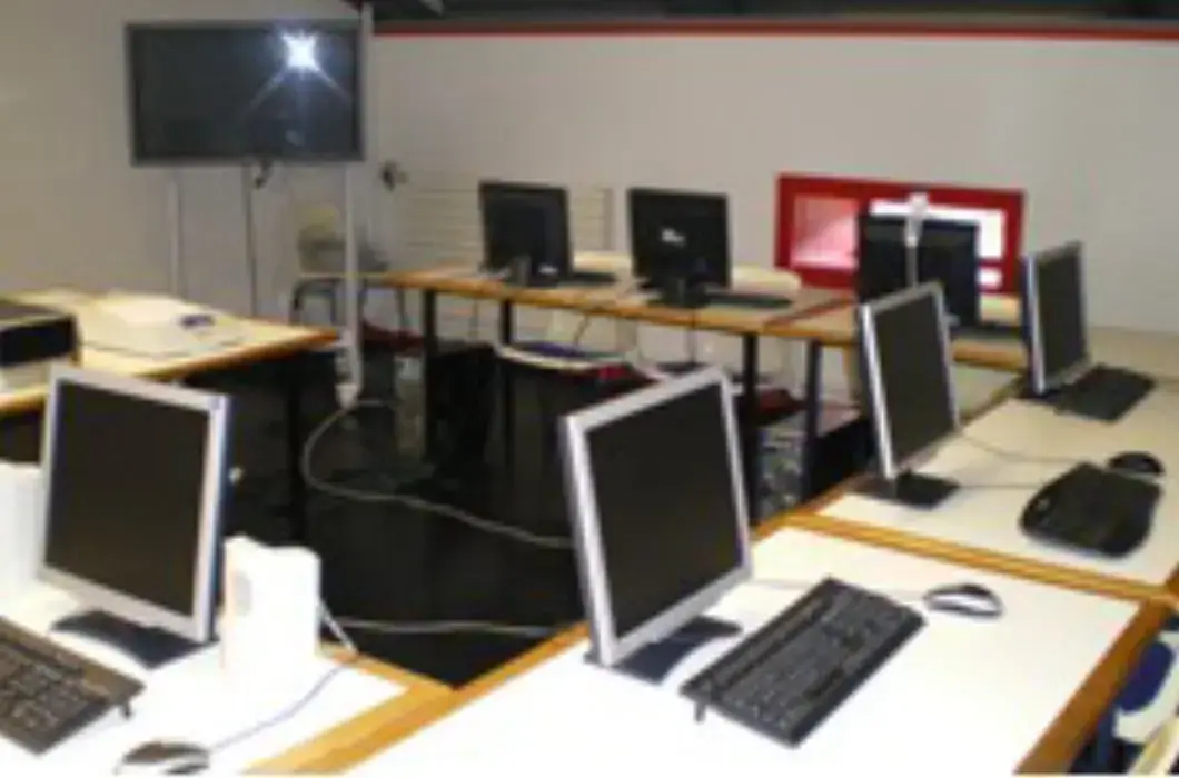Carrefour De La Communication 7