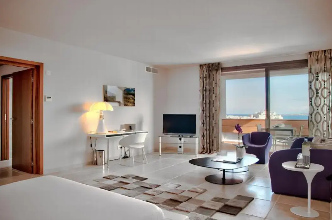 Hotel La Villa 3