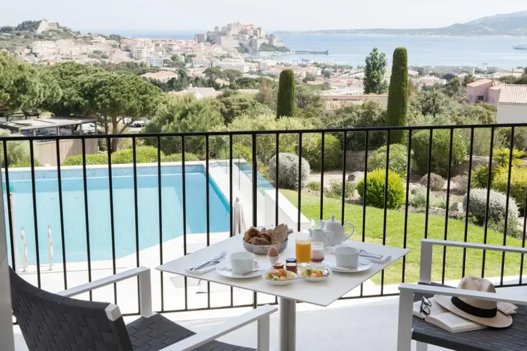 Hotel La Villa 6