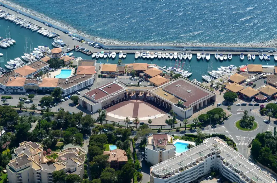 Palais des congrès de Saint-Raphaël