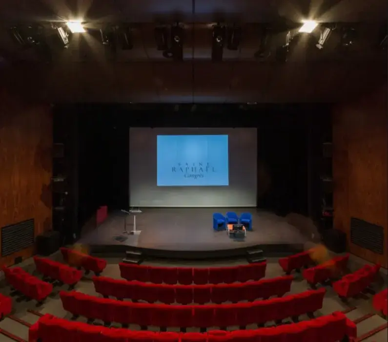 Palais des congrès de Saint-Raphaël 4