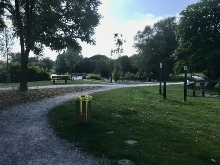 Le Feu au Lac 7