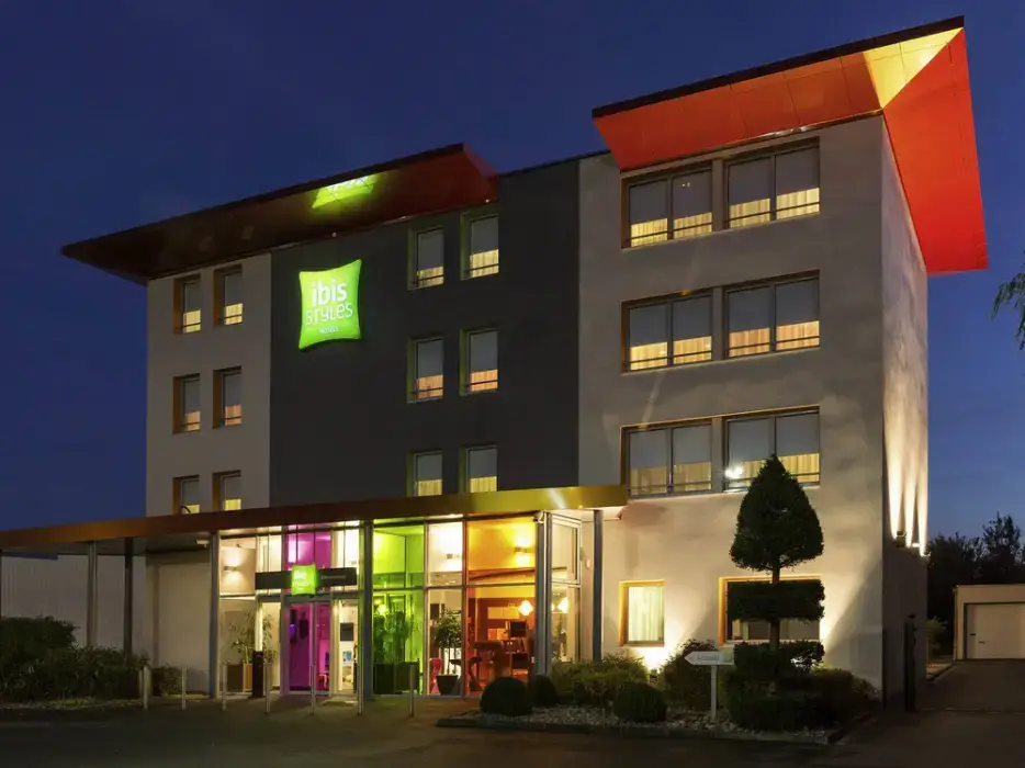 Ibis Styles Béthune Bruay 7