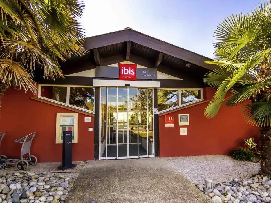 Ibis Montauban 12