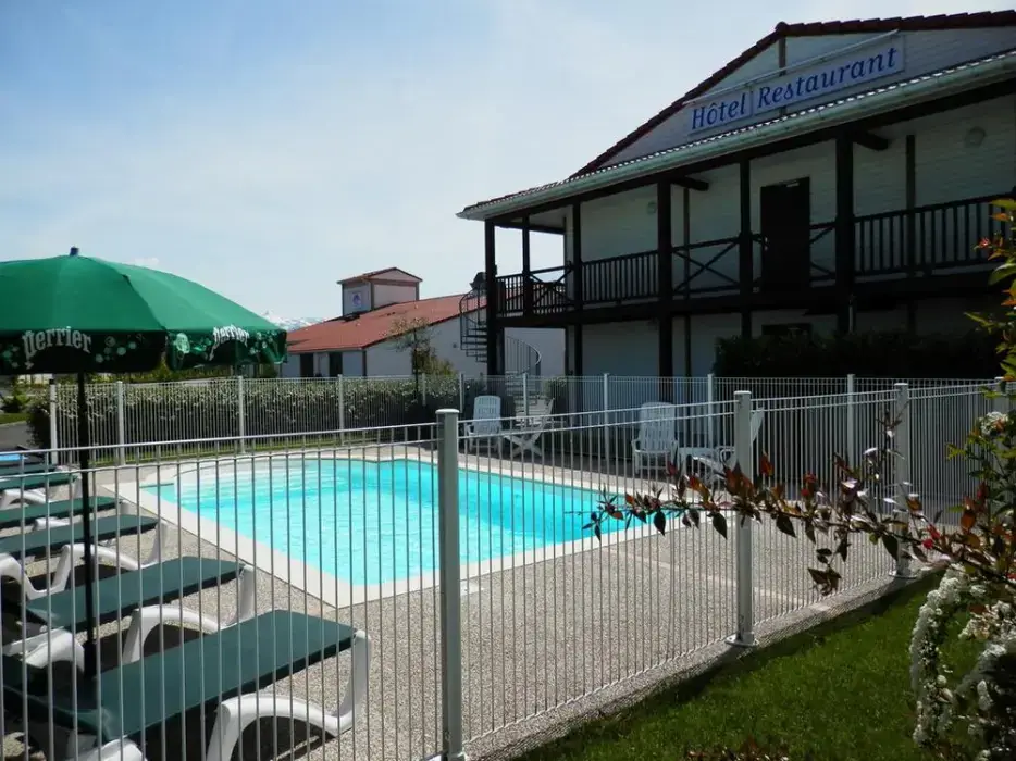 Auberge EverHôtel 2